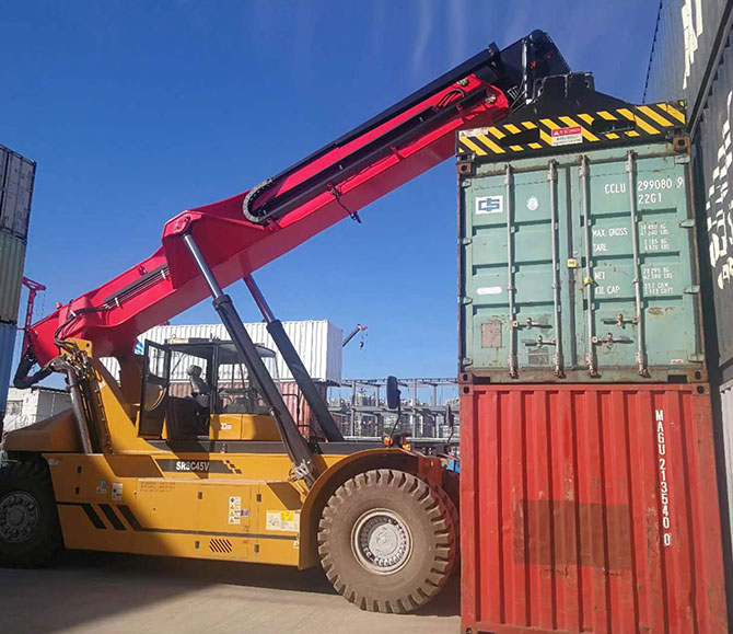集装箱吊机租赁